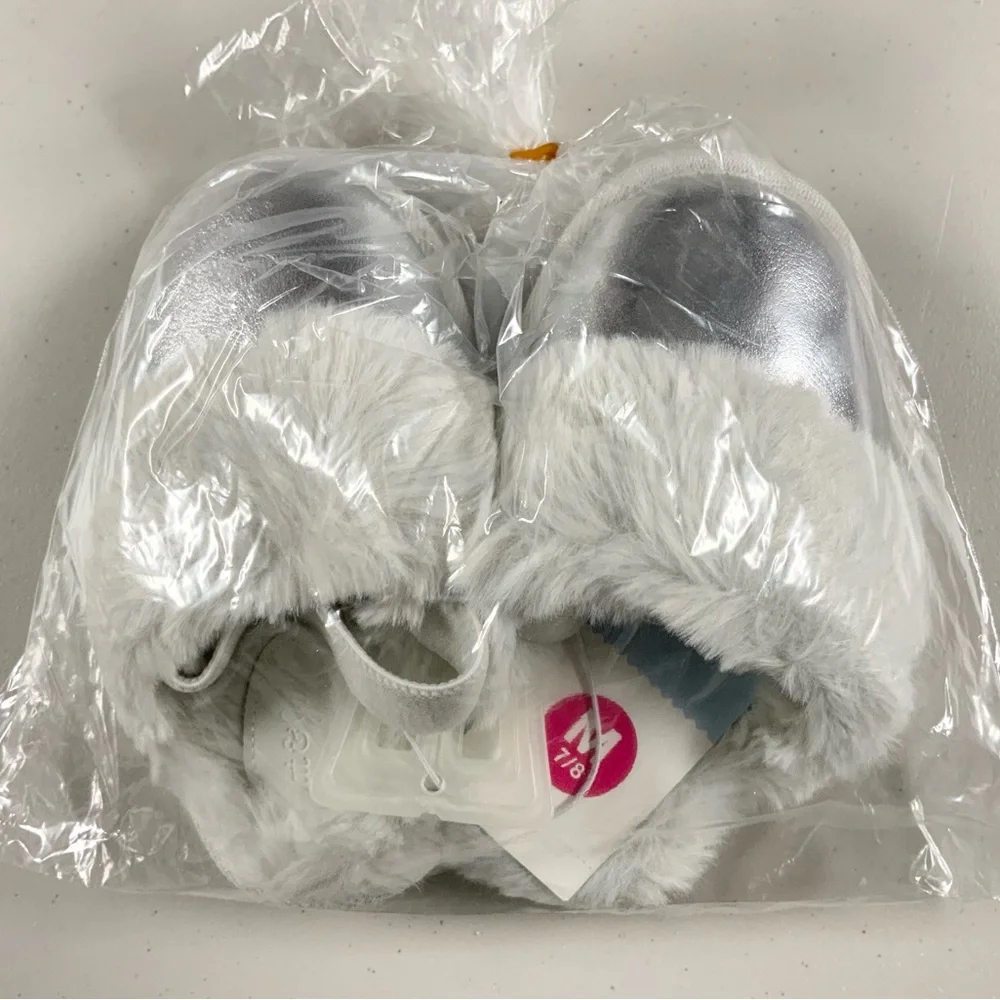 Silver and White Baby Fur Slipper Cat & Jack